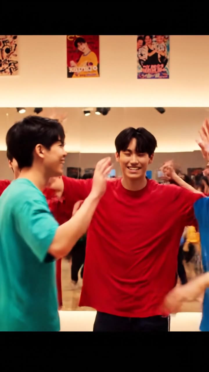ASTRO y AROHA: La historia de su hermandad